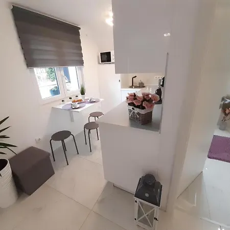 Appartement Adrien Studio Medencehasznalattal Fonyód